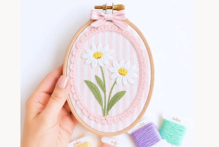Daisy Flower Hand Embroidery Pattern